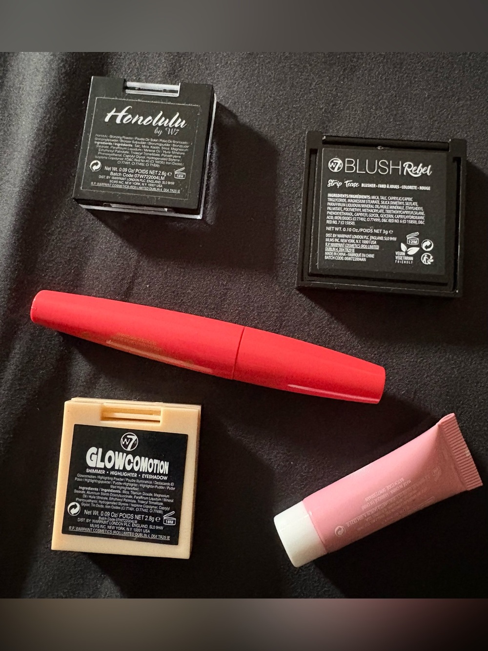 W7 The Essentials Travel Set. NWT. Blush, bronzer, higher, primer, mascara. NEW. - Picture 2 of 10